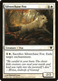 Silverchase Fox - Innistrad #31 Magic: The Gathering card image